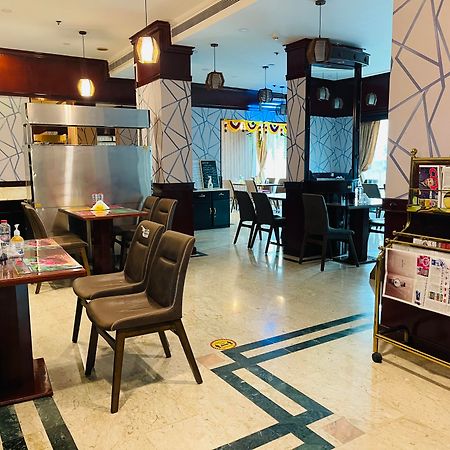 דובאי Claridge Hotel מראה חיצוני תמונה